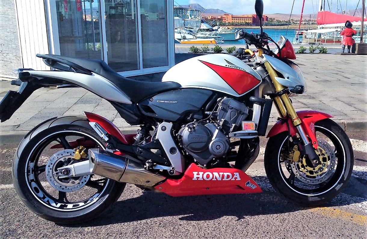 HONDA CB600F. OLD SKOOL  